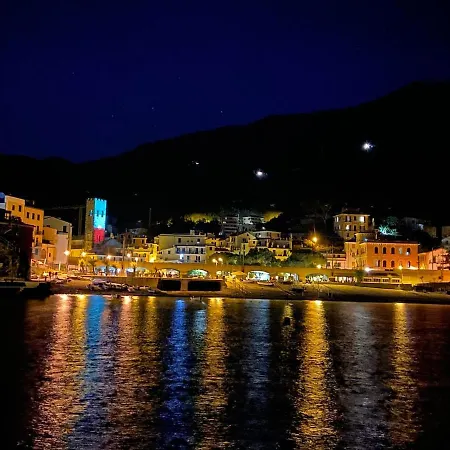 Monterosso - Cinque Terre Apartment *
